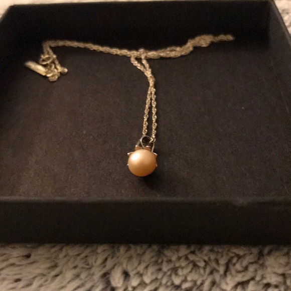 Vantel Pearls necklace - Picture 3 of 3